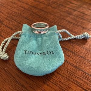 Tiffany & Co. Tiffany 1837 medium ring